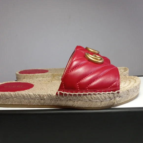 NEW GUCCI GG MARMONT MATELASSE LEATHER ESPADRILLE SANDALS RED/GOLD SZ 37 - Picture 3 of 16